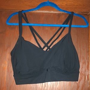 Black sports bra
